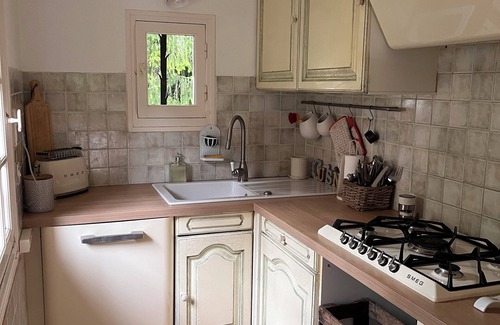 Castelnaud-la-Chapelle House | Experience Vue Magique à Castelnaud with Spa and Pet-Friendly Amenities