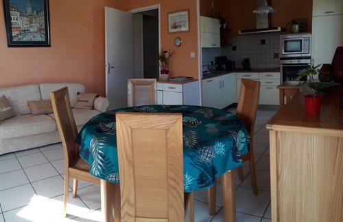 Pleneuf-Val-Andre Apartment | Oceanfront Apartment Steps from the Beach with Great Amenities