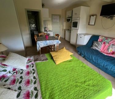 Farinole Apartment | Ocean View Studio for 2-3 Guests - Family Friendly Stay