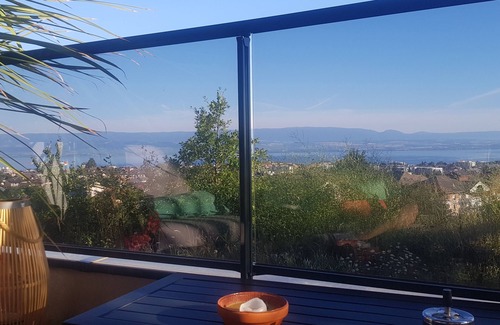 Thonon-les-Bains Apartment | Scenic Vue Panoramique: Experience Lake and Mountain Bliss