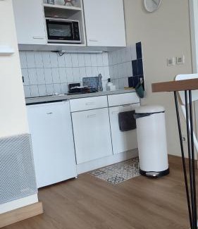 Bray-Dunes Apartment | Oceanfront Vue Panoramique: 4-Star Guest Rated Perfection