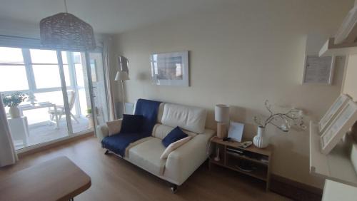 Bray-Dunes Apartment | Oceanfront Vue Panoramique: 4-Star Guest Rated Perfection