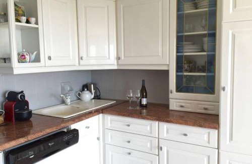 Sancerre Apartment | Panoramic Views of the Vineyard - Guest Rated 8.3/10