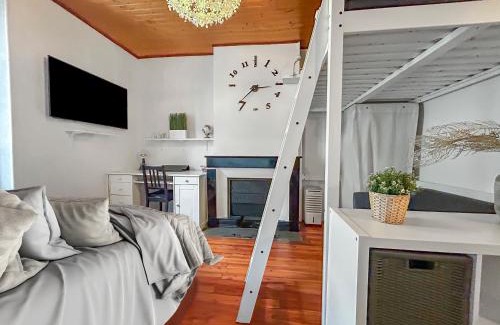 Quartier Chorier-Berriat Apartment | Cozy Retreat at Vue sur la Bastille with Netflix Access