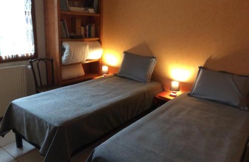 Saint-Joseph-de-Riviere House | Scenic Mountain Views in a Serene Family-Friendly Retreat