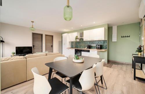 Saint Nicolas - Charles III - Ville vieille - Trois Maisons - Leopold Apartment | Discover Vue sur le Palais - Nancy Gare Congrès with Spa