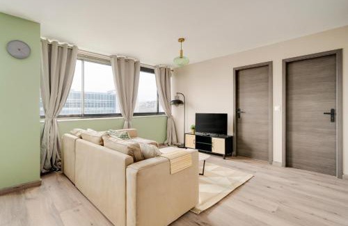 Saint Nicolas - Charles III - Ville vieille - Trois Maisons - Leopold Apartment | Discover Vue sur le Palais - Nancy Gare Congrès with Spa