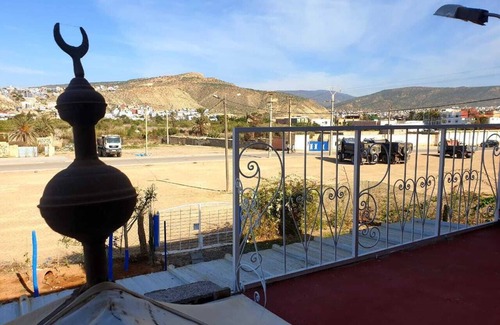 Tamraght House | Mountain Views and Beach Access Just 3 Minutes Away