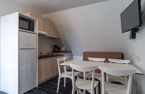 Guidel-Plages Condo | Oceanview Apartment with Terrace, Steps from the Beach