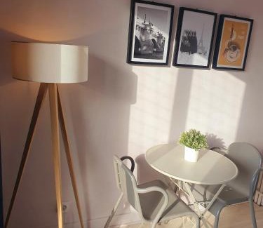 Louis Bertrand-Mirabeau-Semard Apartment | Pet-Friendly Stays with Beautiful Views of Paris