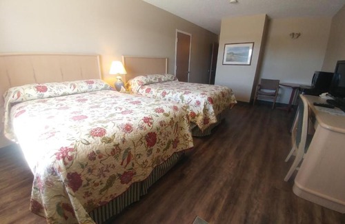 Vulcan Hotel | Pet-Friendly Vulcan Country Inn with Family Amenities