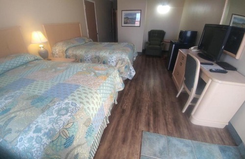 Vulcan Hotel | Pet-Friendly Vulcan Country Inn with Family Amenities