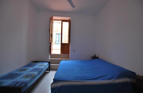 Canneto Apartment | Pet-Friendly Oceanfront Apartments at Vulcanoconsult