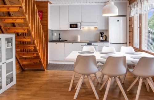Vuokatti House | Relax at Vuokatin Molle: Spa, Breakfast & Family Amenities
