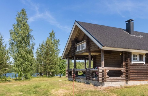 Vuokatti House | Relaxing Vuokatticottage with Lake View and Wellness Amenities
