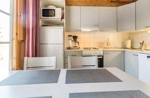 Rukatunturi House | Serene Getaway at Vuosselinkulma 1 with Lake Views