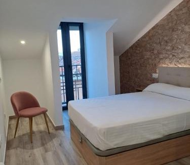 Avila House | VUT Adarve: Child-Friendly Stay with 9.4/10 Guest Rating
