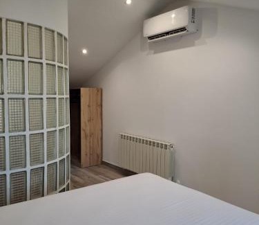 Avila House | VUT Adarve: Child-Friendly Stay with 9.4/10 Guest Rating