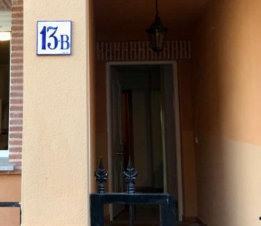 Poyales del Hoyo House | Discover VUT LA TABERNA I: Pet and Child Friendly Haven