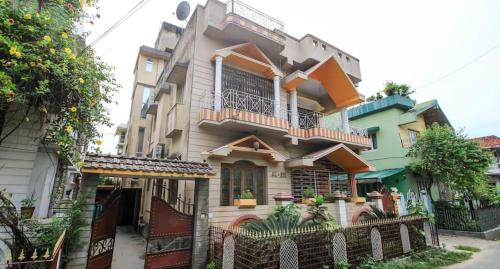 Sector II House | Vuwre Hotel & Residences
