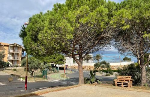 Saint-Pierre-la-Mer Resort | Discover VVF Narbonne-Plage with Pool & Family-Friendly Fun