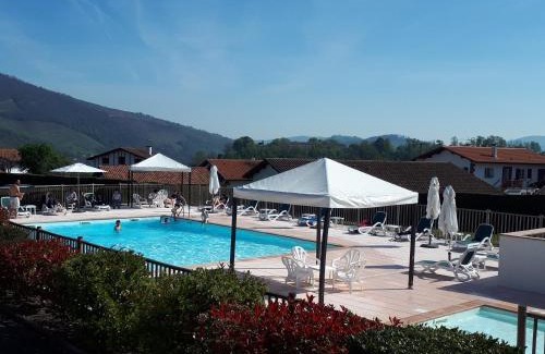 Saint-Jean-Pied-de-Port Resort | Pet-Friendly VVF Résidence Pays Basque with Ocean Views