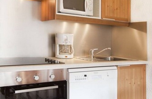 Plagne 1800 Apartment | Family-Friendly VVF Résidence Plagne 1800 with Spa & Breakfast
