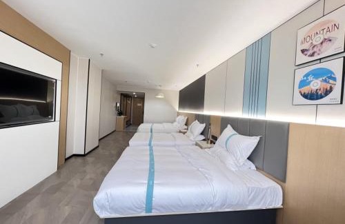 Dangshan County Hotel | Family-Friendly VX Hotel Anhui Suzhou in Dangshan