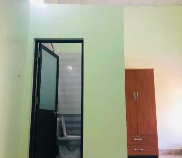Tam Ky House | Family-Friendly Vy Ly Motel with 8/10 Guest Rating