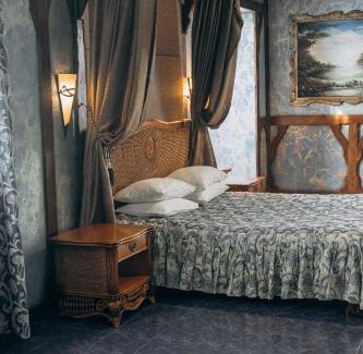 Vyshhorod Resort | Discover Vyshegrad Castle Hotel: Family-Friendly Retreat