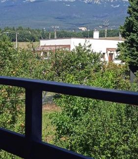 Dobsinska Masa House | Pet-Friendly Vysoké Tatry Gerlaška: Breakfast & Kitchen Available