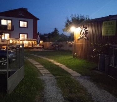 Dobsinska Masa House | Pet-Friendly Vysoké Tatry Gerlaška: Breakfast & Kitchen Available
