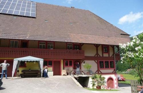Gutach House | Welcoming Wäldebauernhof: Top-Rated Family-Friendly Stay