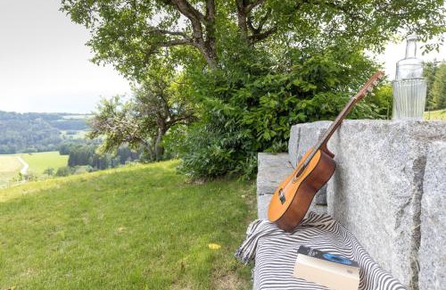 Weilheim House | Discover WÄLDER: Quartier Bierbronnen with Pool & Pet-Friendly Perks