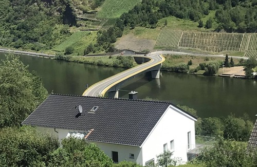 Koppelberg Apartment | Explore Würzgarten - Perfect Getaway with Pool & Spa