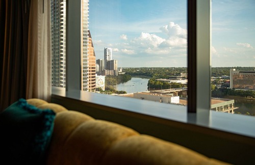 Second Street District Hotel | Experience W Austin: 4-Star Retreat with Pool & Spa