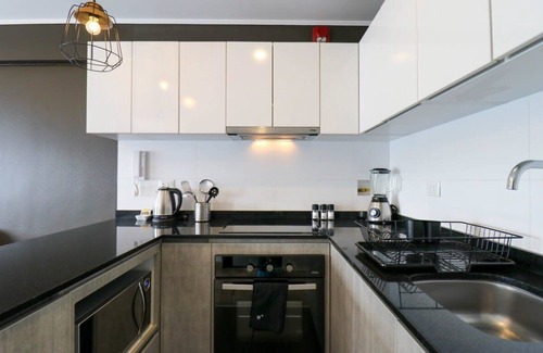 Barranco Apartment | Cozy 1BR with AC Near Central Restaurante & Pool Access