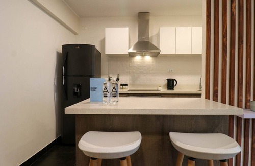 Leuro Apartment | Inviting 2BR Hotel in Miraflores with Pool Access