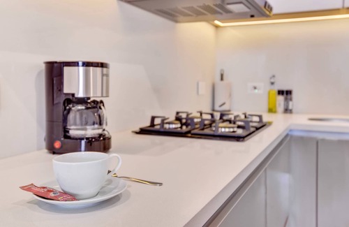San Patricio Apartment | w* | Bright Loft w/Balcony in Santa Barbara