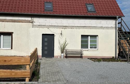 Großraschen Apartment | W Diamonds Ranch: Rated 8.6, Perfect for Families & Pets