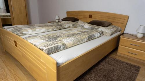 Rust House | Family-Friendly Stay at (W)einHaus am See