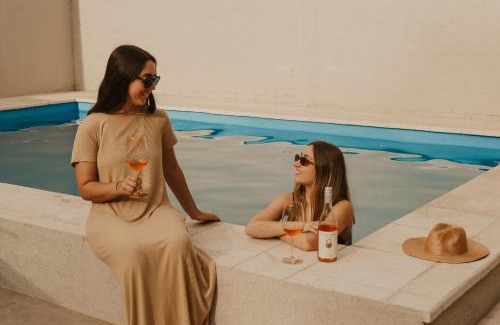 Historic Center Hotel | Relax at W&H Casa de Huéspedes with Oceanfront Views
