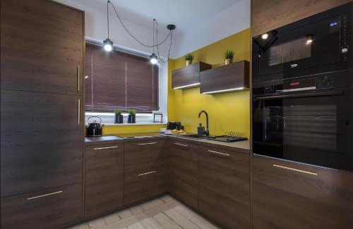 Koszalin Apartment | Premier W&K Apartments - Desire Suite with Complimentary Breakfast