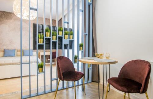 Koszalin Apartment | Unforgettable Stay at W&K Apartments - Moon Suite