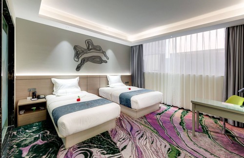 Baiyun Hotel | Budget-Friendly W Kardon Hotel with Family Amenities