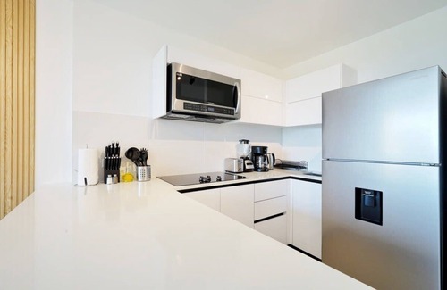 Northern Province Apartment | Top-Rated 1BR Oceanfront Retreat in San Francisco