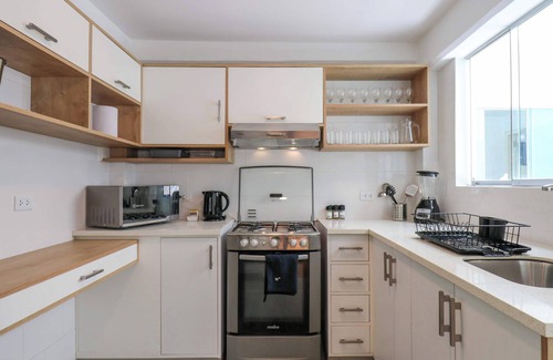 Petit Jean Ocharan Apartment | Cozy 3BR Retreat with Patio in Vibrant Barranco