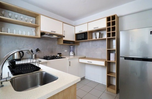 Barranco Apartment | Guest Rated: 10/10 in Barranco - 3BR with Balcony