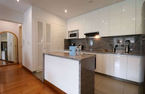 Barranco Apartment | Premium 1BR with Sauna on Barranco's Beautiful Boardwalk