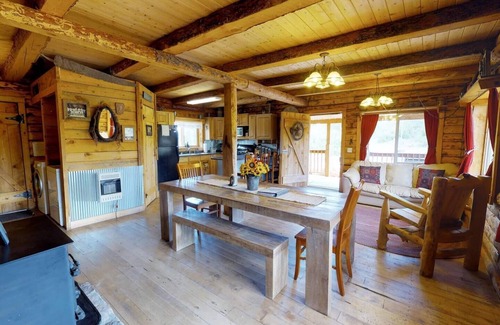 Blanding Resort | Guest Ranch Group Lodging for Up to 70 Guests Awaits
